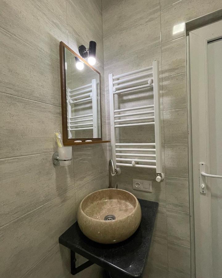 Aldema Hotel Kazbegi Ngoại thất bức ảnh
