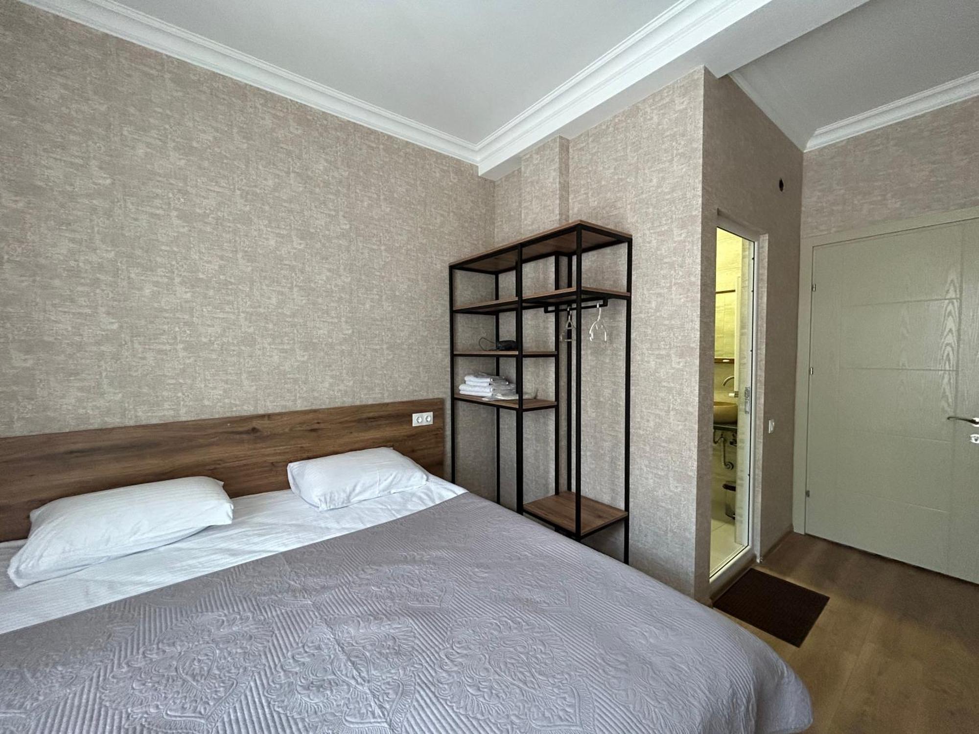 Aldema Hotel Kazbegi Ngoại thất bức ảnh
